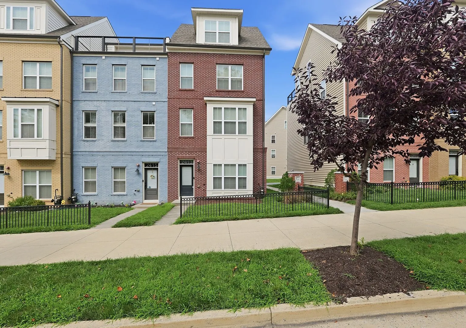 End-Unit 4-Story Colonial/Craftsman Townhome W/2 Balconies, 5-Min Walk To Glenmont Station! — Photo 1
