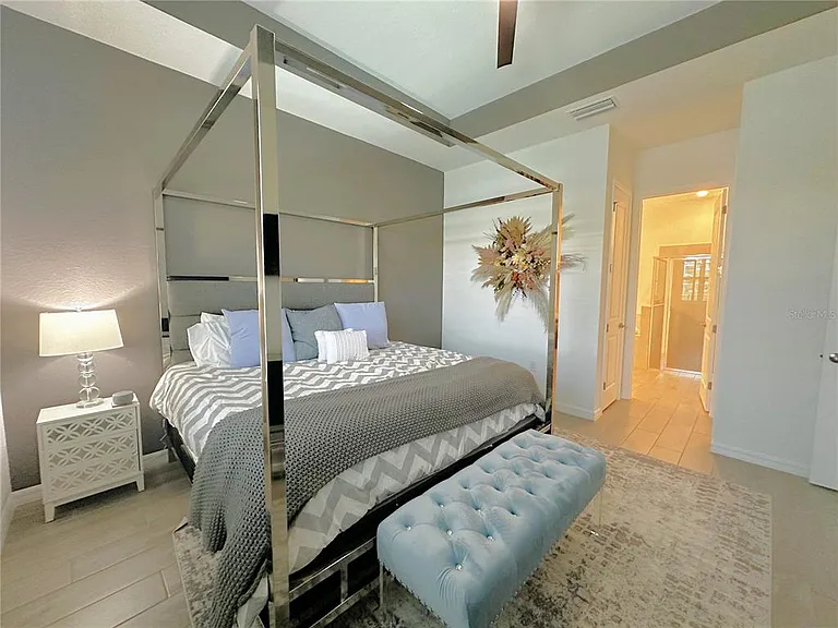 25018 Long Meadow Dr — Photo 13