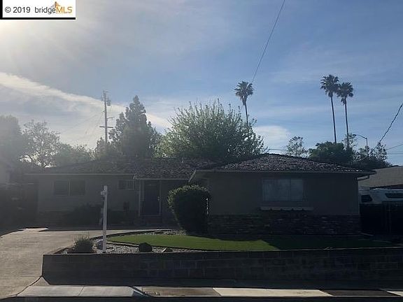 3rd image of 3104 Garrow Dr