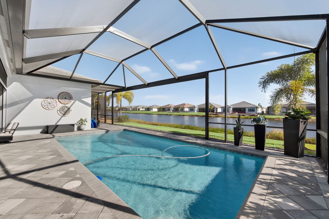 next background image