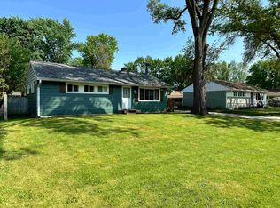 9612 Ritter Dr, Machesney Park, IL 61115