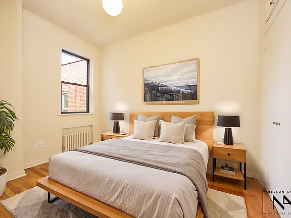 4th image of 594 6th St APT 4C