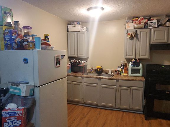 3rd image of 287 George St