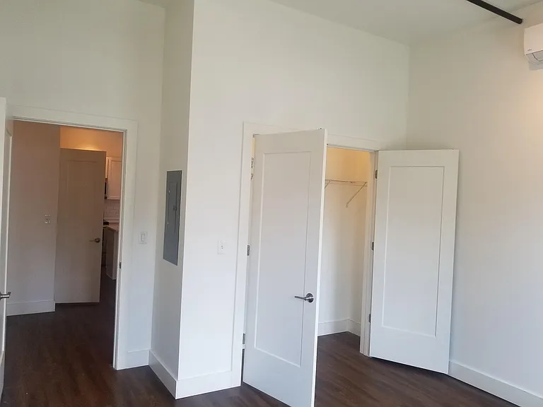 35 Van Nydeck Ave #AVENUE212 — Photo 9