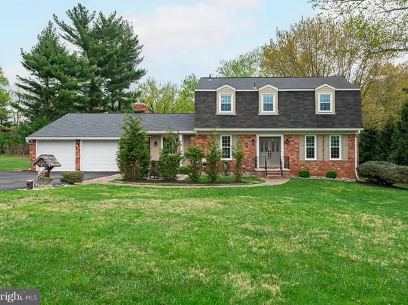 3513 Lakeway Dr, Ellicott City, MD 21042