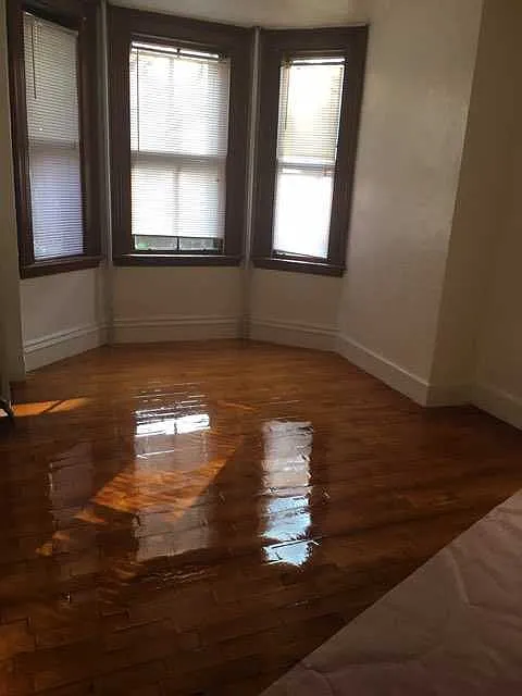 3 bed, $3,000 — Photo 4