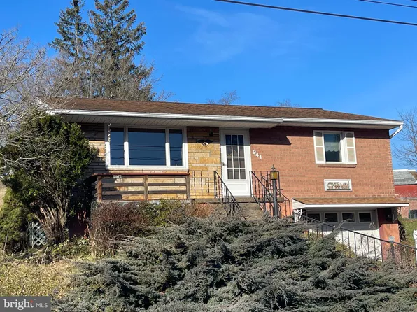 941 Winifred Rd, Cumberland, MD 21502