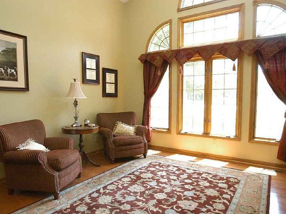Study / Living Room