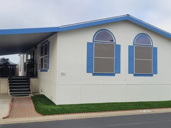 1001 Sylmar Ave Space 206, Clovis, CA 93612