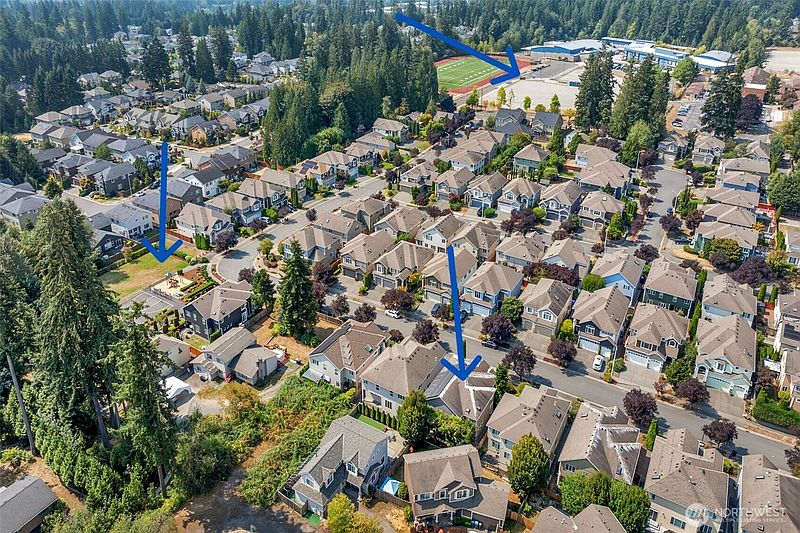 3rd image of 21321 37th Avenue SE