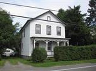 180 Salem St, Port Ewen, NY 12466