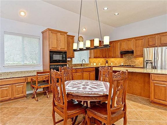 4th image of 8709 Samuel Bishop Dr