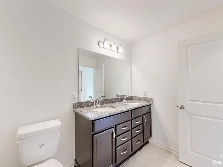 2741 Bristol Ridge Dr — Photo 15