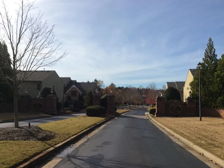 930 Township Cir — Photo 6