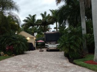 3141 E Riverbend Resort Blvd, Labelle, FL 33935