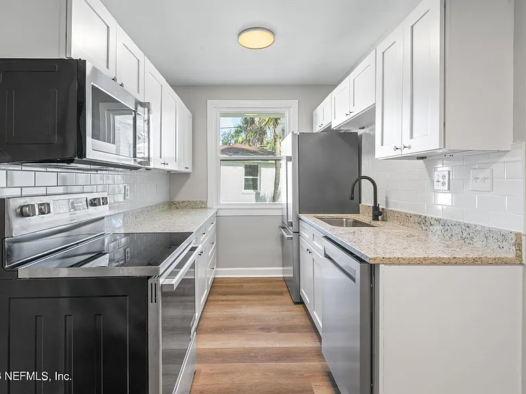1821 San Marco Blvd #4 — Photo 10