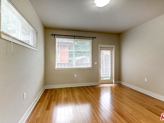 5th image of 16422 NE 91st St APT 101