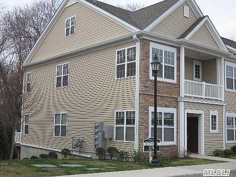 1st image of 66 Warwick Dr