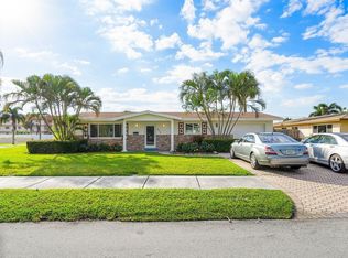617 SE 8th Avenue, Deerfield Beach, FL 33441