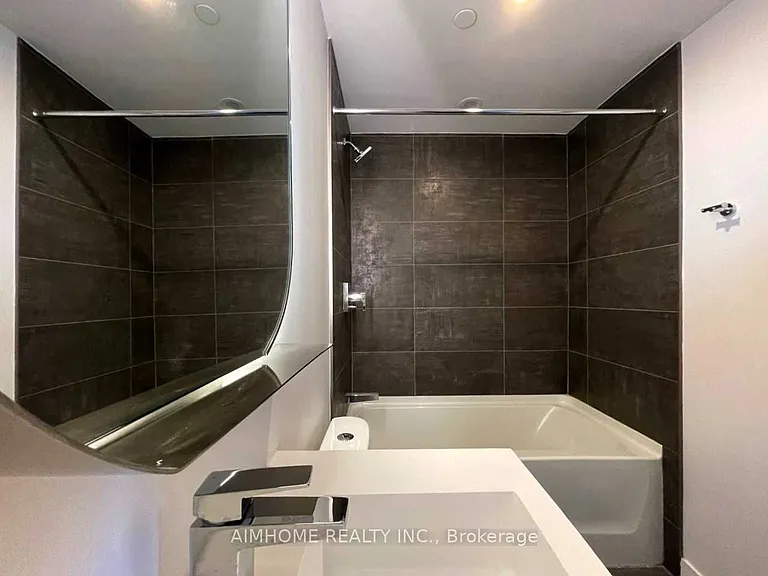 15 Holmes Ave #2909 — Photo 11