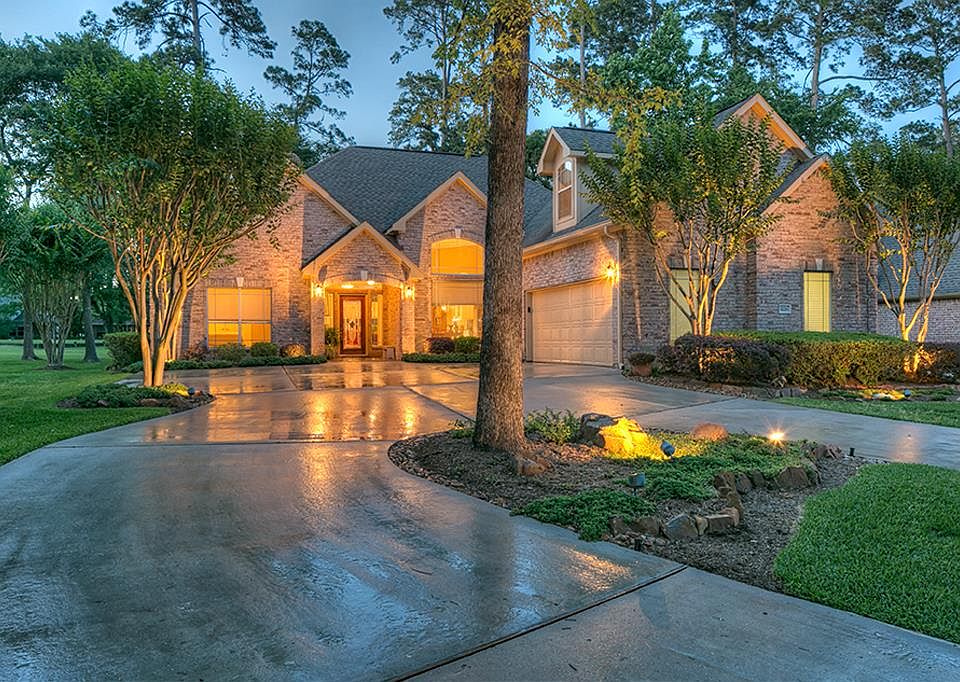 1st image of 3226 Wedgewood Cir