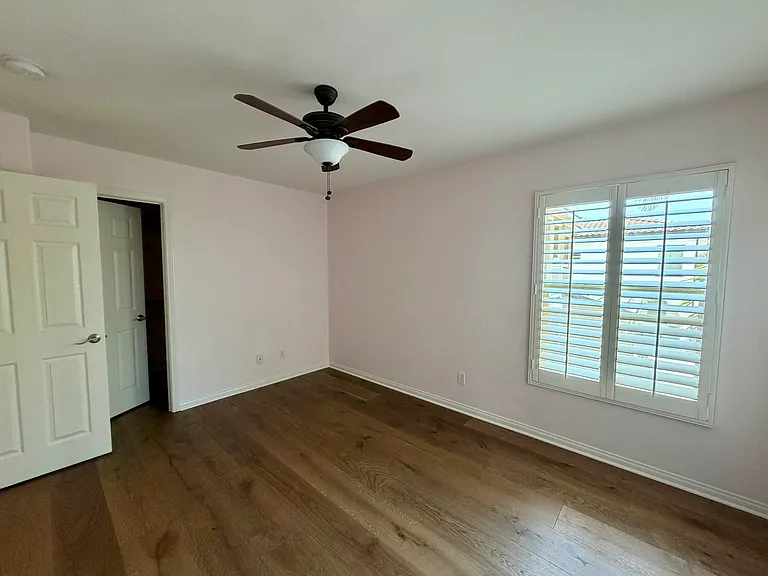 2370 Arbor View St — Photo 25