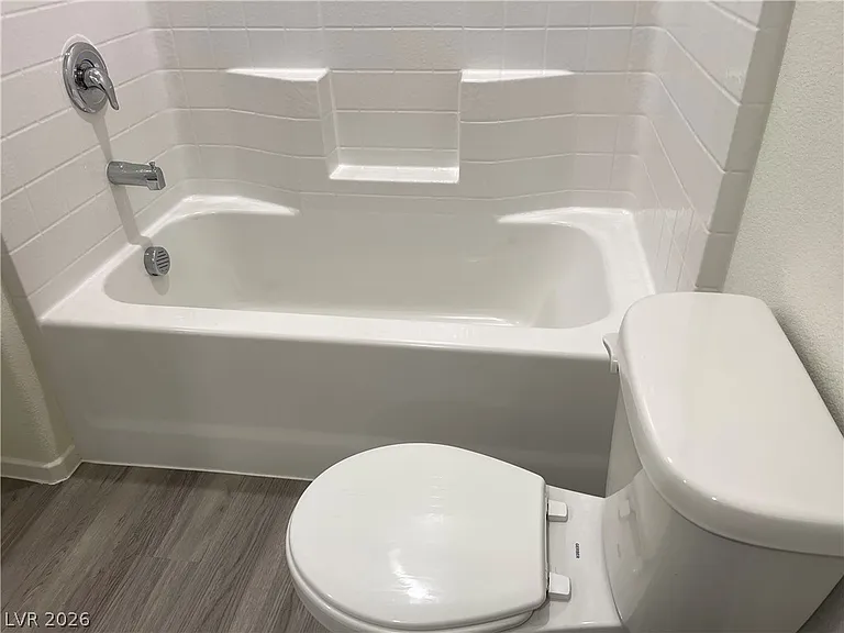 9383 Jade Mesa St — Photo 17