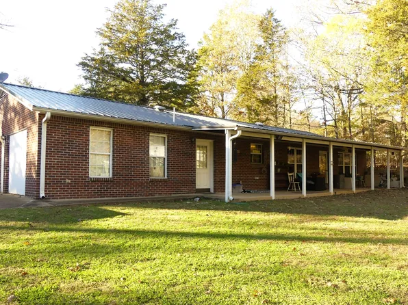 43 Blue Jay Ln, Parsons, TN 38363