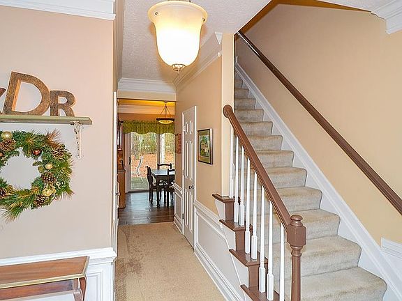 5th image of 1030 Barrington Landing Ct