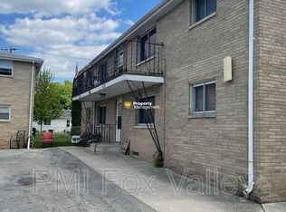 419 1/2 S Railroad Rd, Kimberly, WI 54136