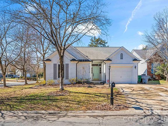 2nd image of 12112 Kempshott Ct
