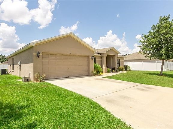 3rd image of 757 Barrister Dr