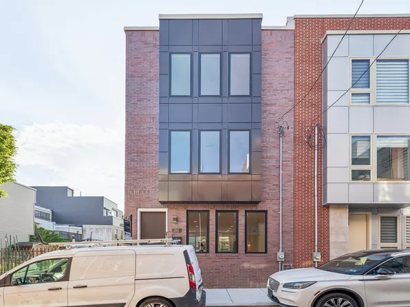 1342 S Bouvier St, Philadelphia, PA 19146