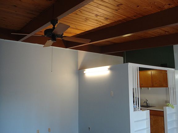 3rd image of 7704 Donnybrook Ct Suite 204