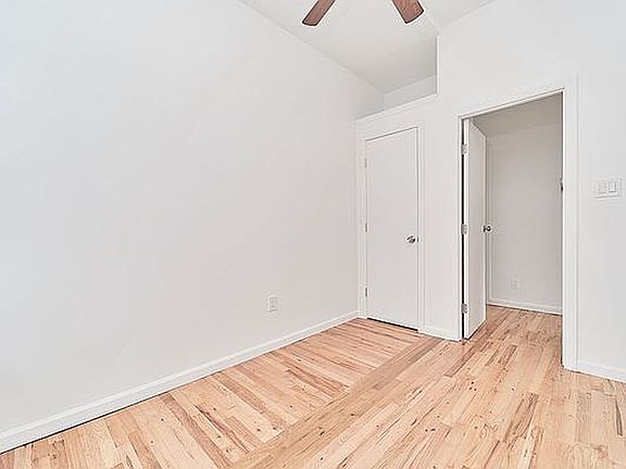 3rd image of 150 Manhattan Ave APT 4D