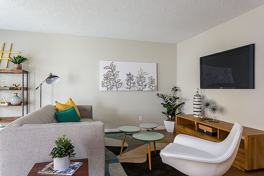 1st image of 11152 Wallingsford Rd APT 2-R