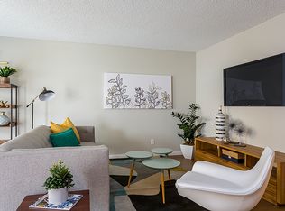 Ascent Apartment Homes, Los Alamitos, CA 90720