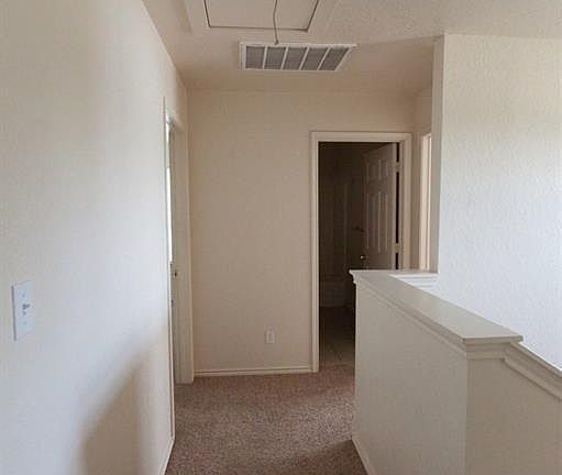 3rd image of 2208 Pennsylvania Ave #B