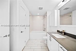 999 SW 1st Ave #2406 — Photo 18