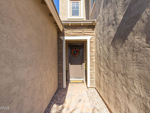 3rd image of 972 W Angel Dr