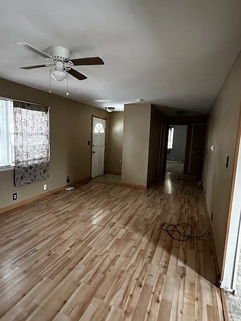 2204 Demorest Ave — Photo 2