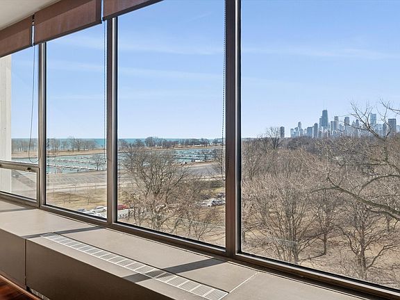 4th image of 2800 N Lake Shore Dr APT 712