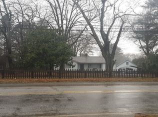 324 N Blackstock Rd, Spartanburg, SC 29301