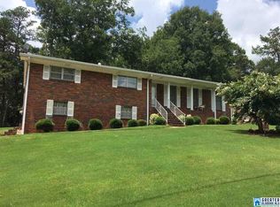832 Jeffery Ln, Birmingham, AL 35235