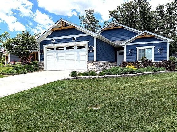 2nd image of 18 Levanno Dr
