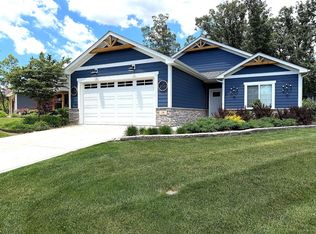 18 Levanno Dr, Crown Point, IN 46307
