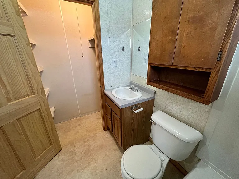 516 S Webb St — Photo 10