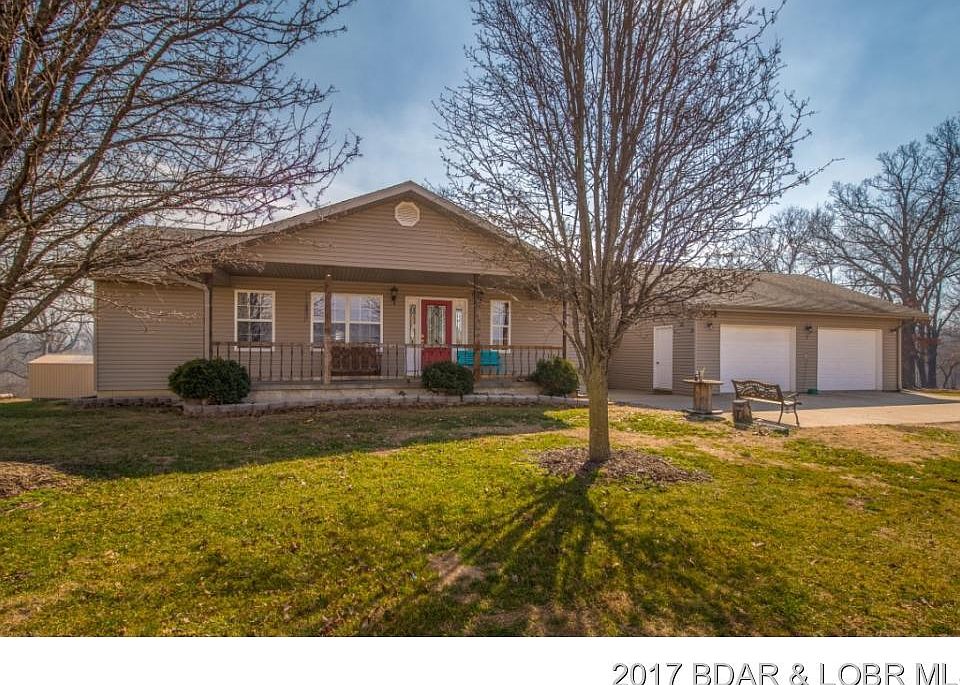 2nd image of 215 Tomack Ln