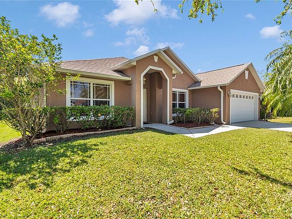 2nd image of 1201 Creekview Ct