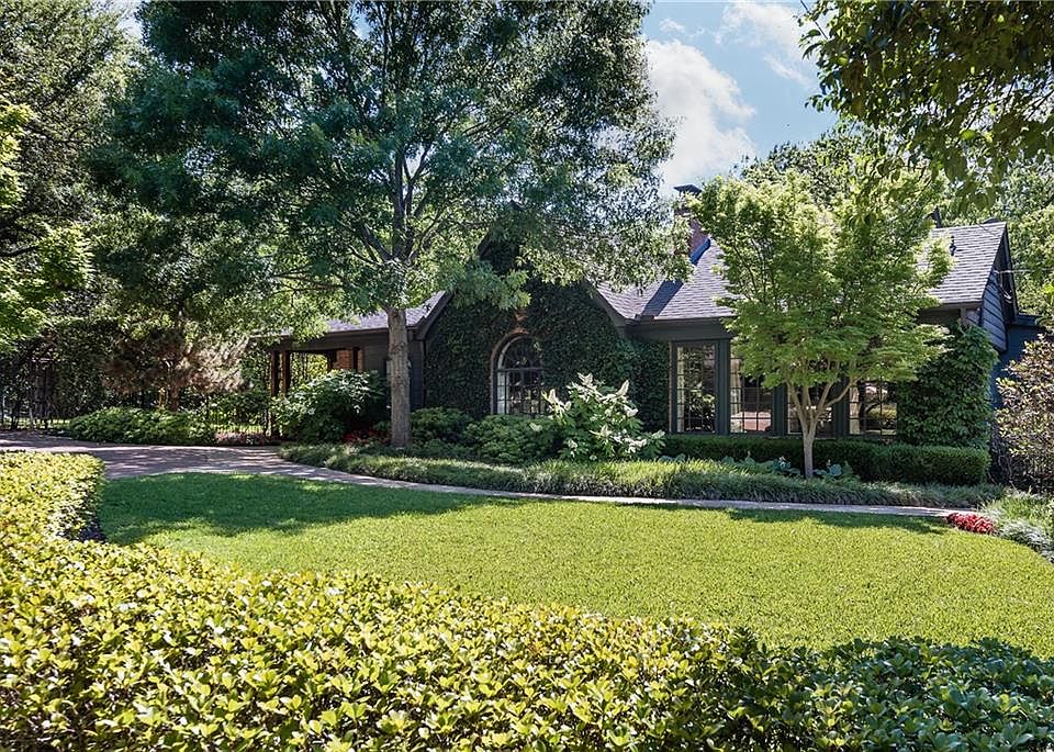 1st image of 8627 Lakemont Dr